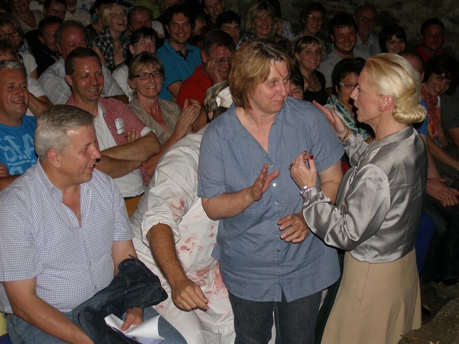 Madam23